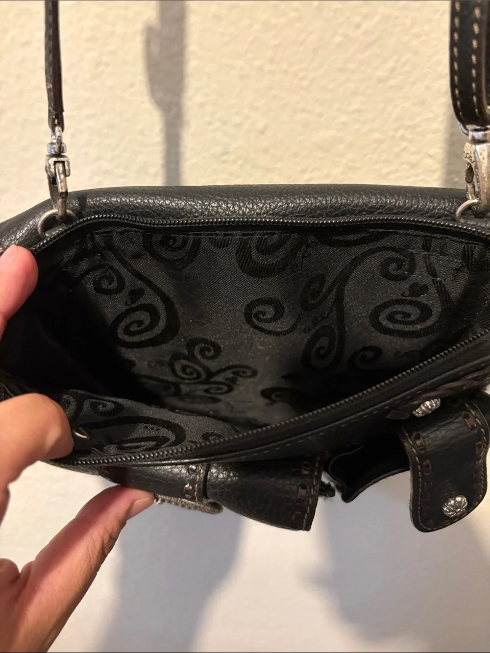 Brighton stylish black